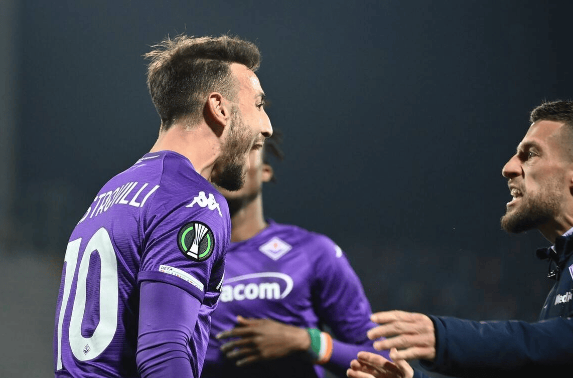 包含亚眠客场遭遇惨败，法甲联赛前四席位前途堪忧的词条