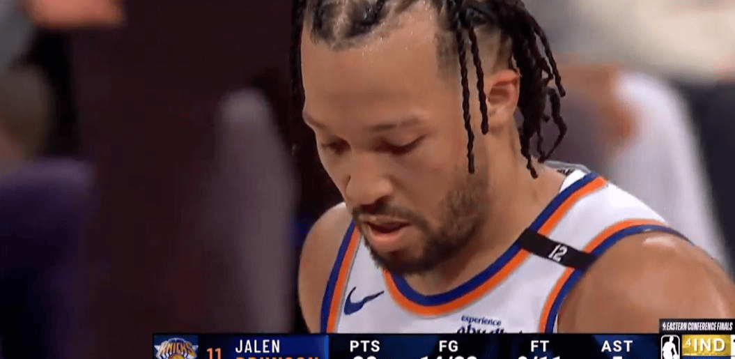 关于步行者客场惊险逆转尼克斯，拿下关键胜利的信息