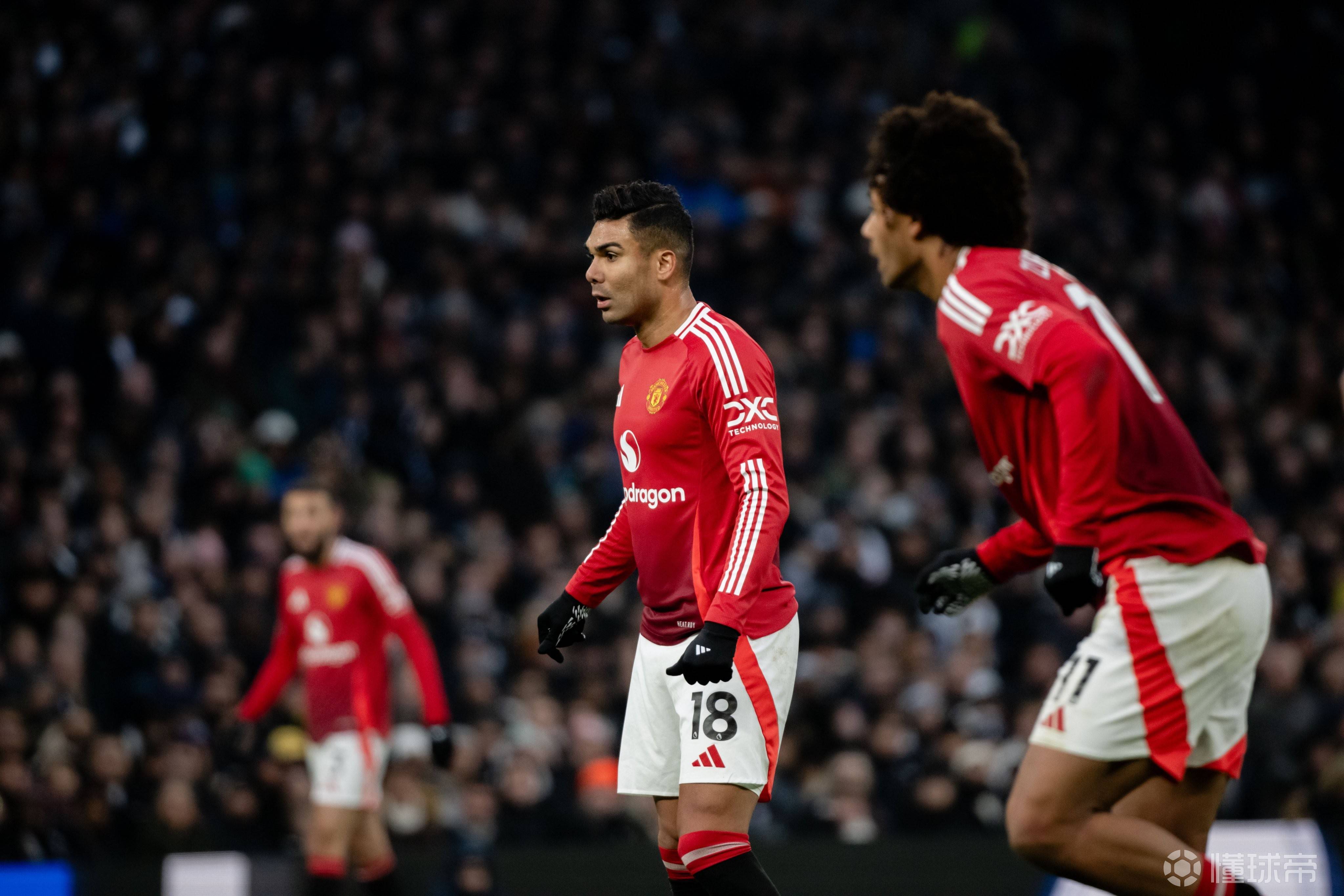 欧冠逐鹿之战，轮番上演精彩节奏