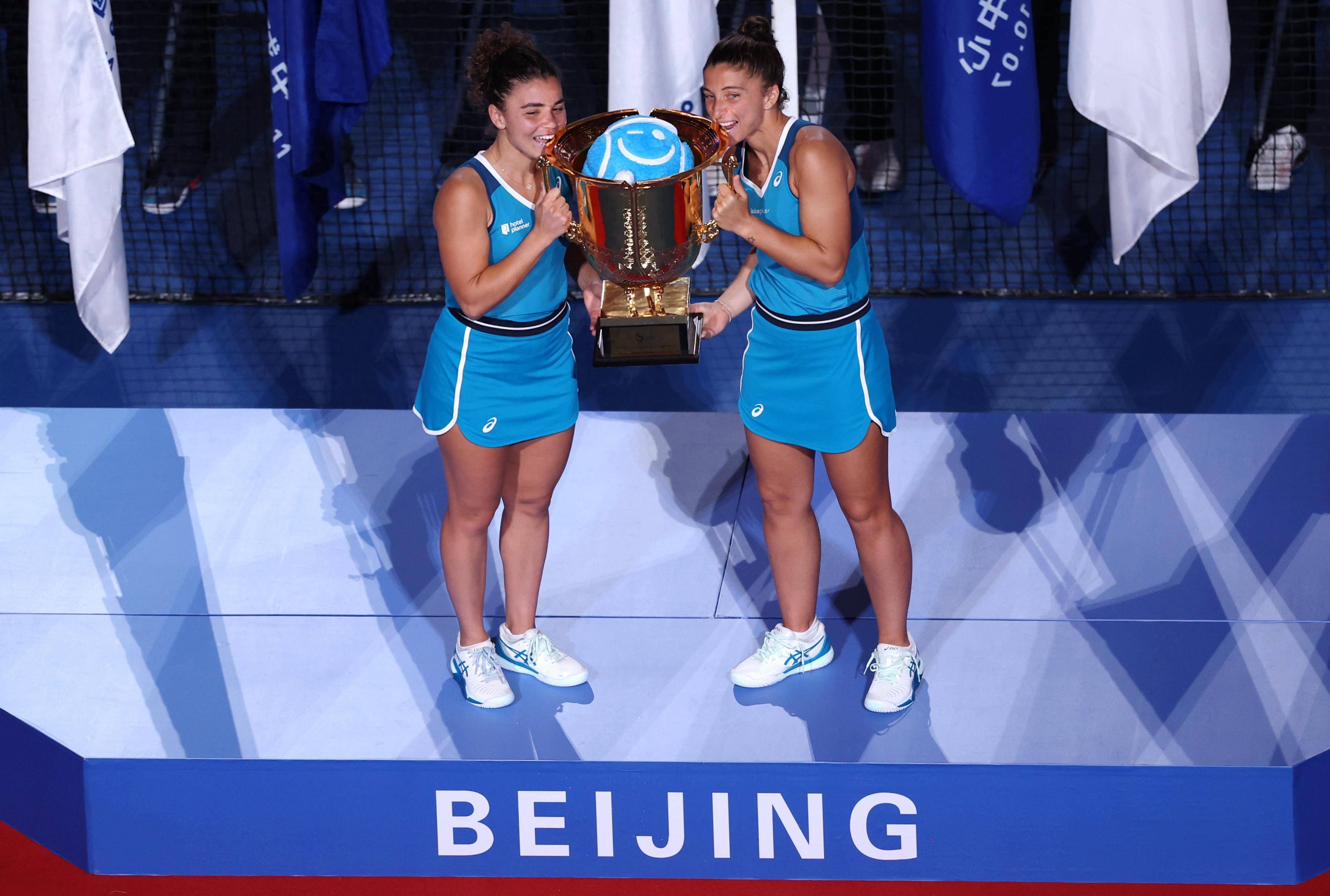 意大利女子足球队力克对手，晋级八强