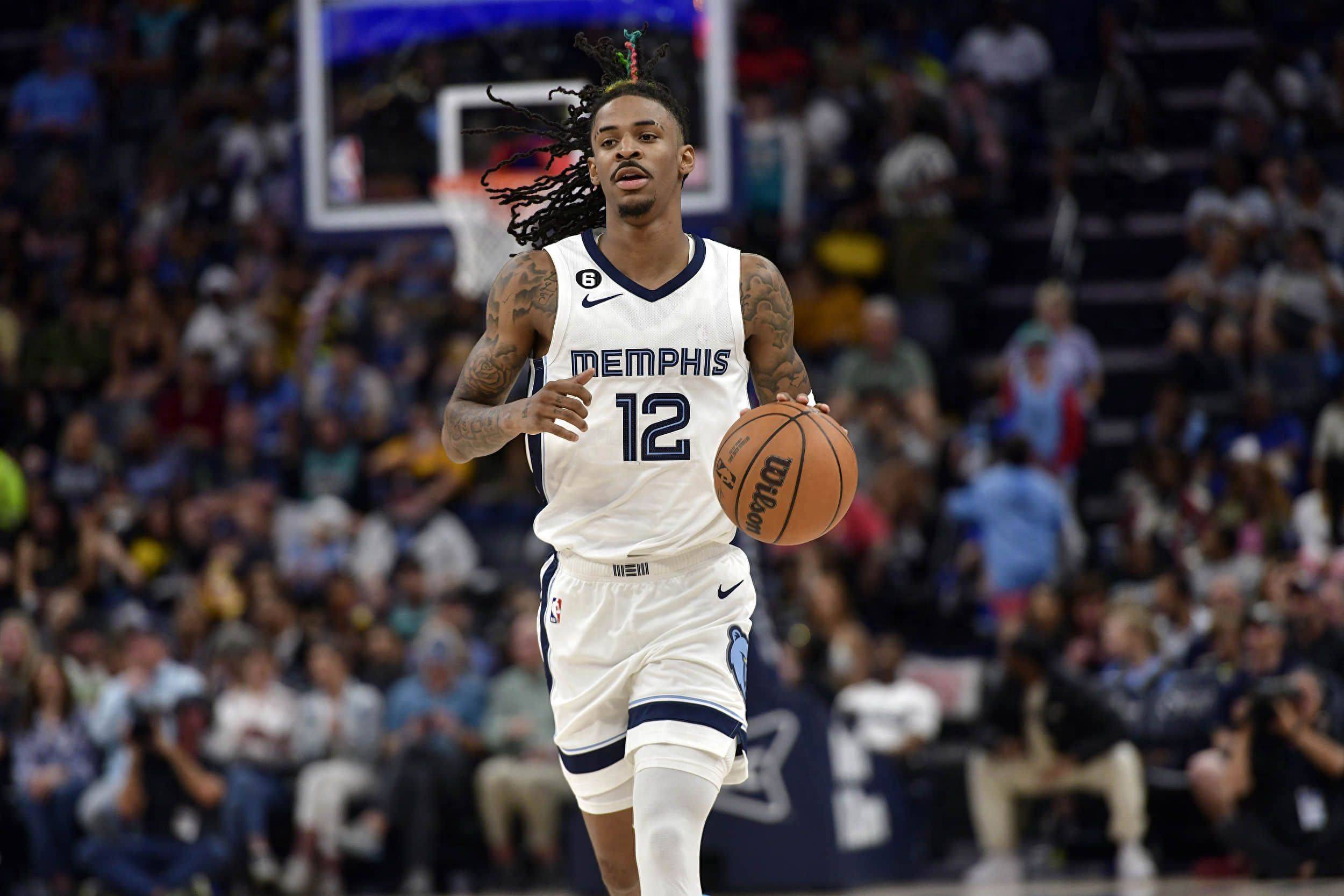 灰熊险胜马刺莫里斯-巴克利成为绝杀功臣的简单介绍